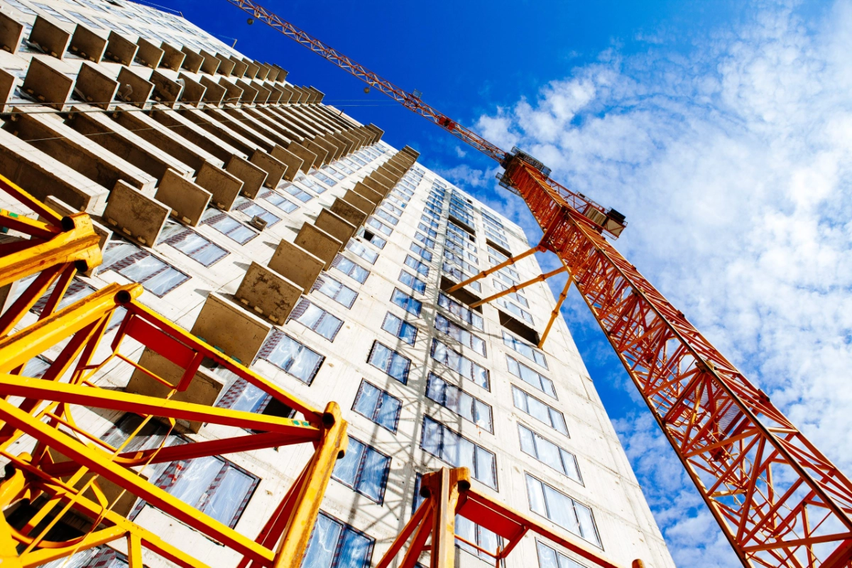 High-rise apartment block with Airis fire safety installed