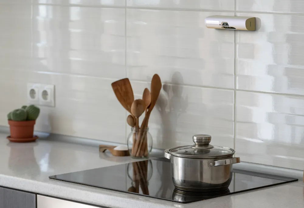 SecureFit anti-tamper wall bracket for Airis stove guard